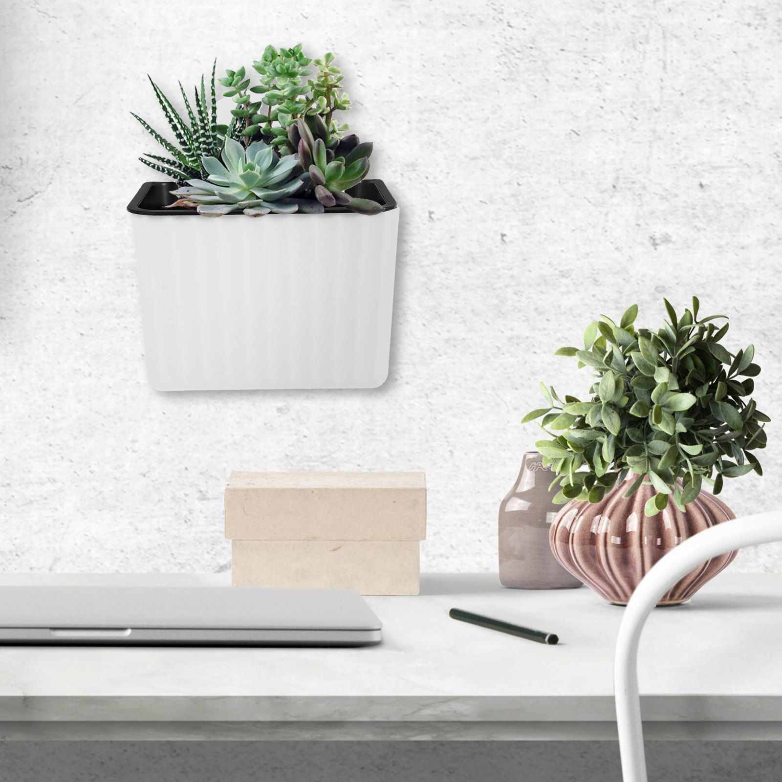 2 pots à fleurs muraux auto-ar - Self Watering Planter avis et prix